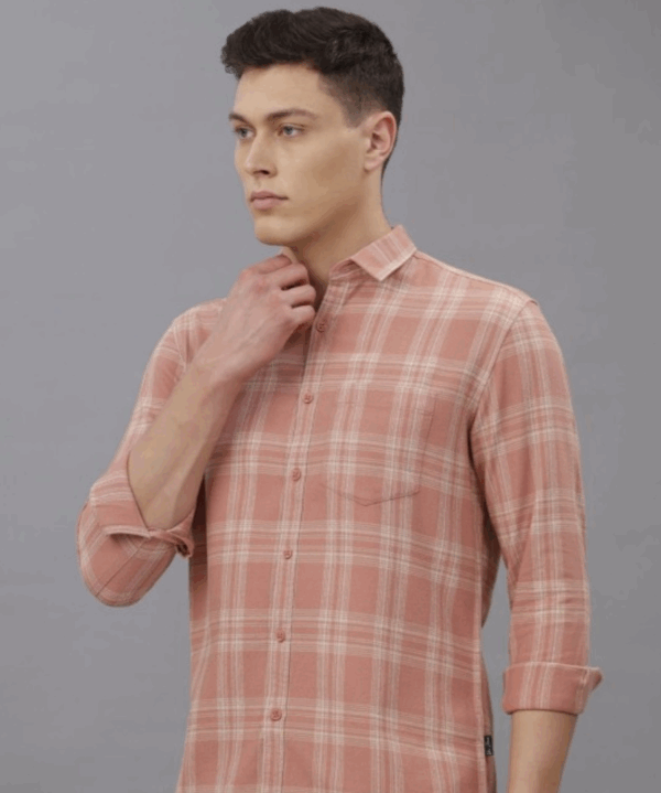 Men Regular Fit Spread Collar Tartan Checked Cotton Casual Shirt - Image 2